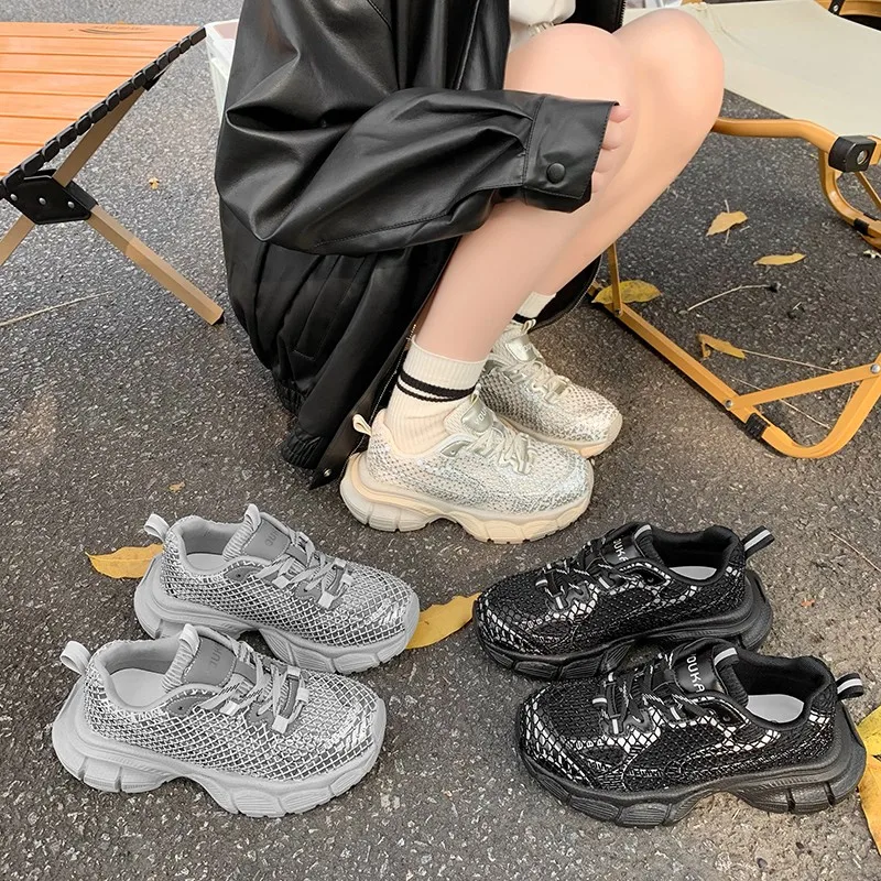 Женская обувь Shuidian Dad, осень 2023, новый стиль, универсальная обувь для спорта и отдыха на шнуровке с толстой подошвой, увеличивающая рост Женская обувь Shuidian Dad, осень 2023, новый стиль, универсальная обувь для спорта и отдыха на шнуровке с толстой подошвой, увеличивающая рост