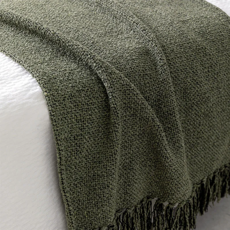 Light Luxury Retro Green Sofa Blanket Model Room Bed Cover Hand Tear Tassel Blanket B & B Hotel Bed Flag Bed Tail