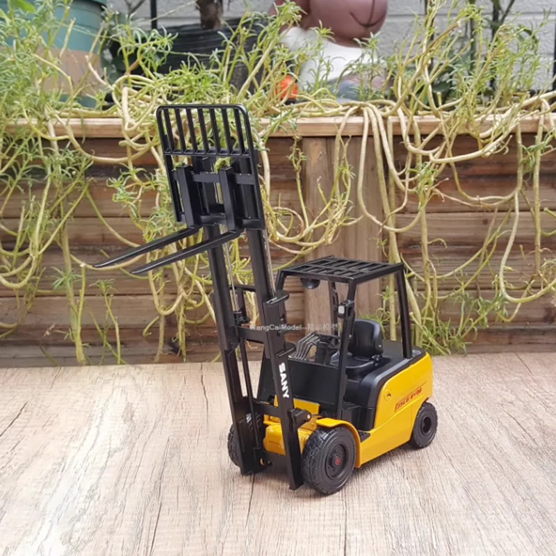 دييكاست 1:20 مقياس ساني SCPC6 رافعة شوكية مكدس سبيكة آلات الهندسة نموذج جمع تذكارية هدية مزخرفة العرض