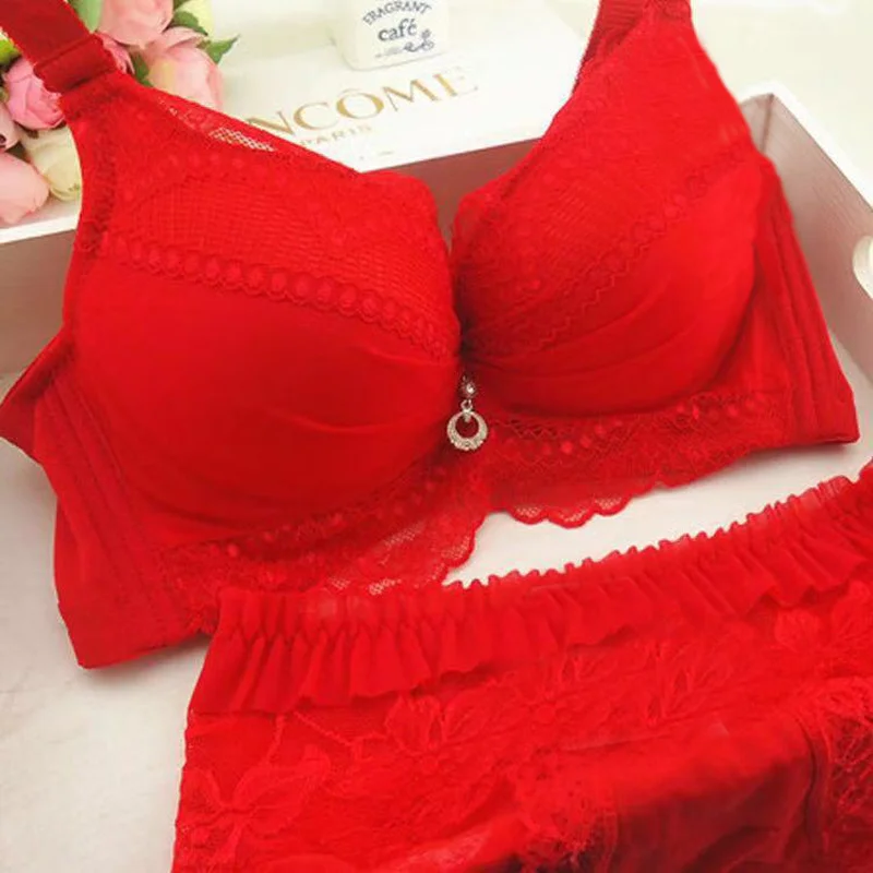 

Gathering No Steel Ring Benmingnian Red Bra Set Girls' Underwear Breathable Sexy Lace Small Chest Thickened Thin