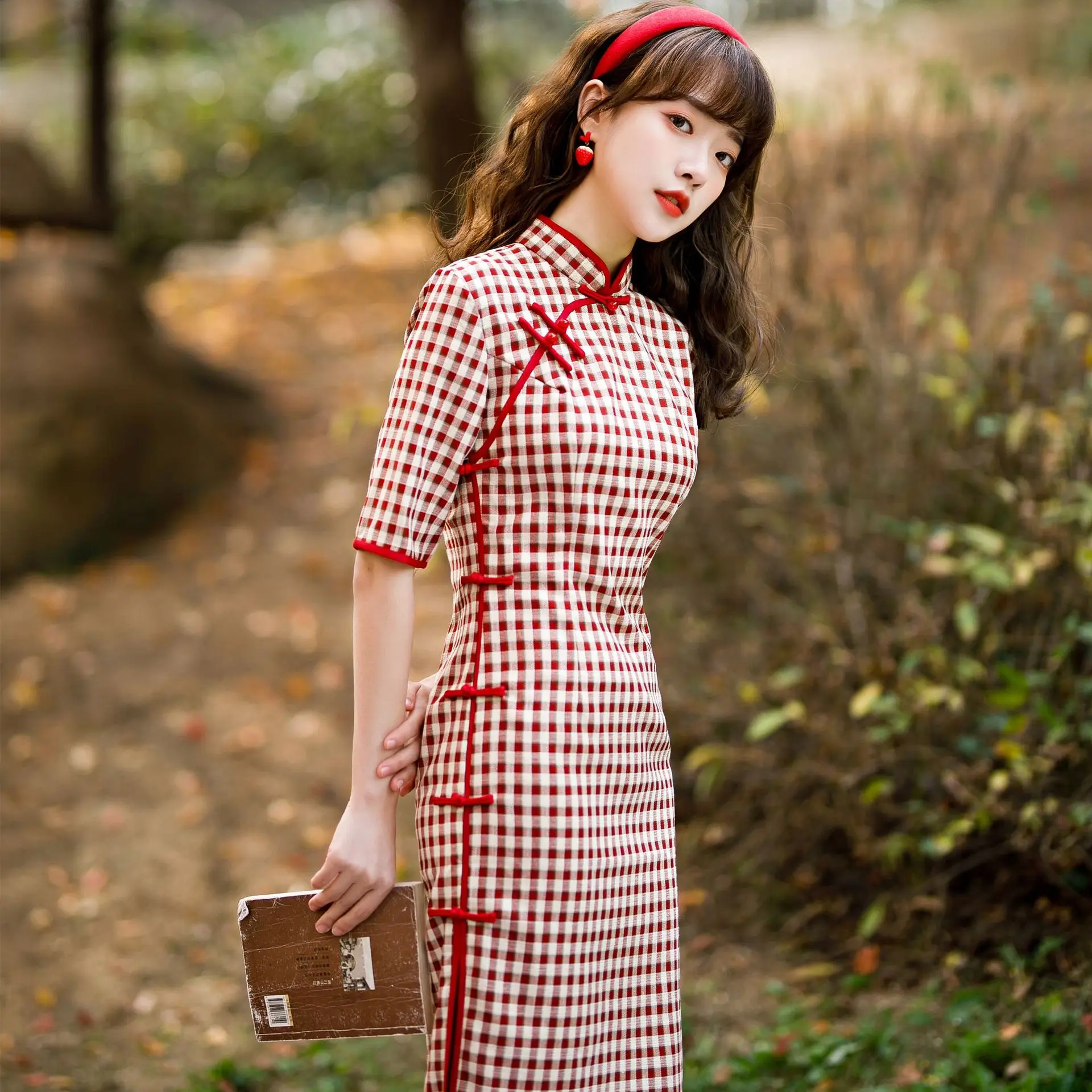 

Yourqipao Plaid Improved Cheongsam Young Model Girl Literary Retro Mid-length Dress Chinese Traditional Clothing Qipao for Women