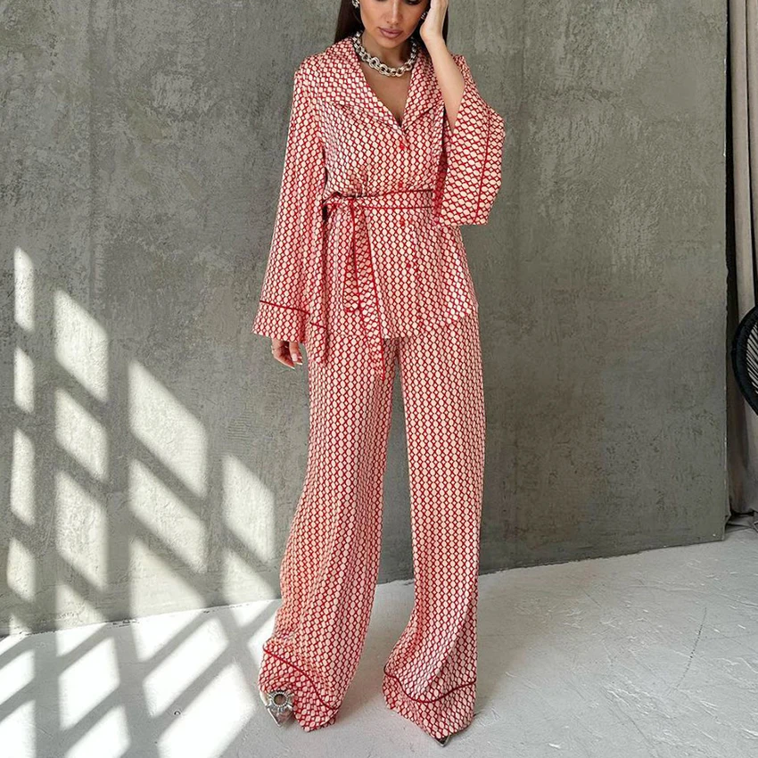 

Hiloc винтажный халат с запахом и принтом, пижамные комплекты для женщин, домашние свободные брюки и топ с длинными рукавами, комплекты из 2 предметов, осенняя повседневная одежда 2025