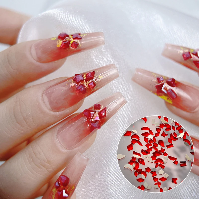 50 sztuk Mini chińskie duże czerwone diamenty z płaskim tyłem gwiazda kwadratowe szkło Nail Art dżetów dekoracje Manicure ozdoby brokatowe