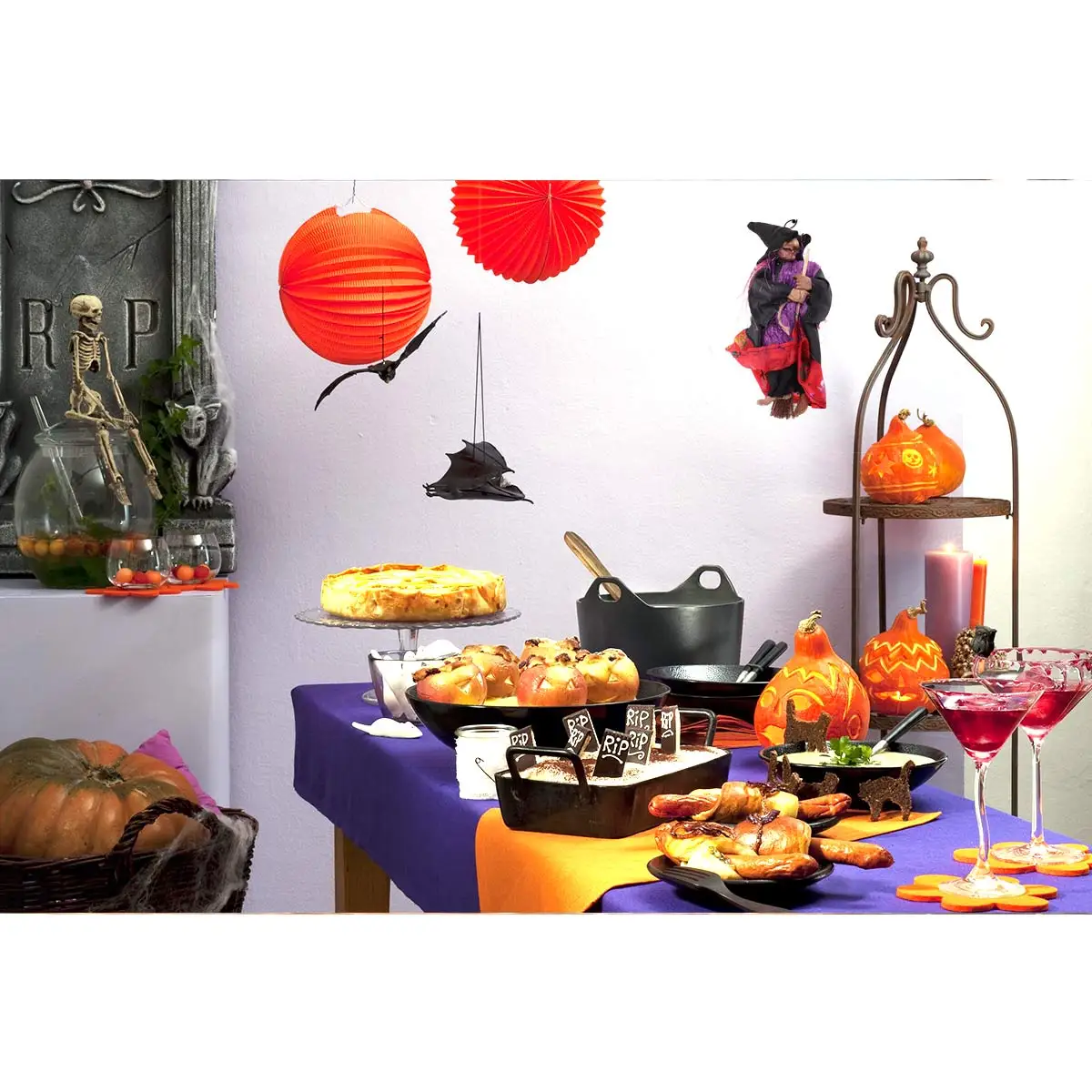 

2 PCS Witch Decor Retro Broom Hanging Resin s Halloween Decorations Flying Witches