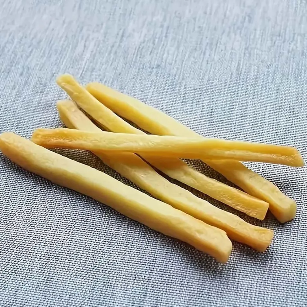 1pc entzückende Imitation Pommes Brosche Pin-realistisches Lebensmittel zubehör für Kleidung