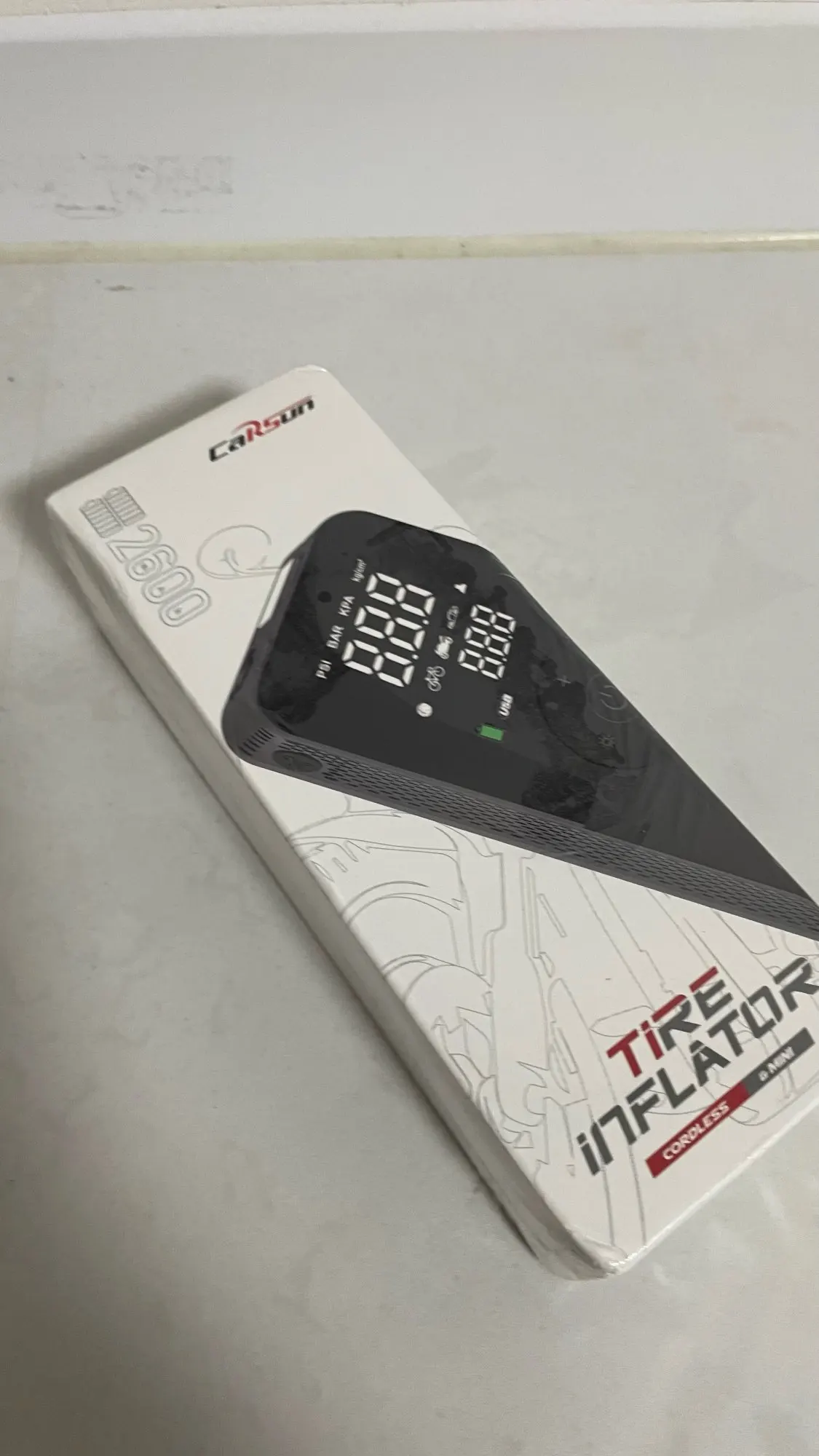 VanVolt AirGo™ Cordless Digital Tyre Inflator - Portable 150 PSI Air Pump photo review