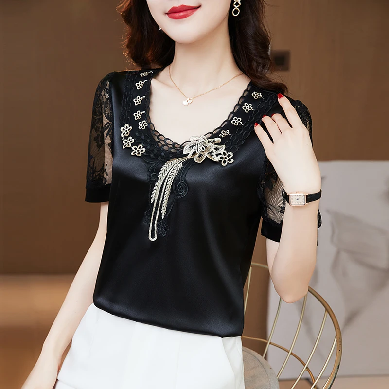 M-4XL New Fashion Women Shirt V neck Stitching Satin lace Blouse Summer Short sleeve Flower Mesh Tops blusa feminina