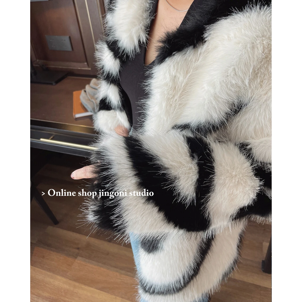 2022 Women Plaid Zebra Faux Fur Teddy Jackets Blazers Trench Coats Y2k Clothes Parkas Winter New Oem Stylish Cardigans Tops Warm