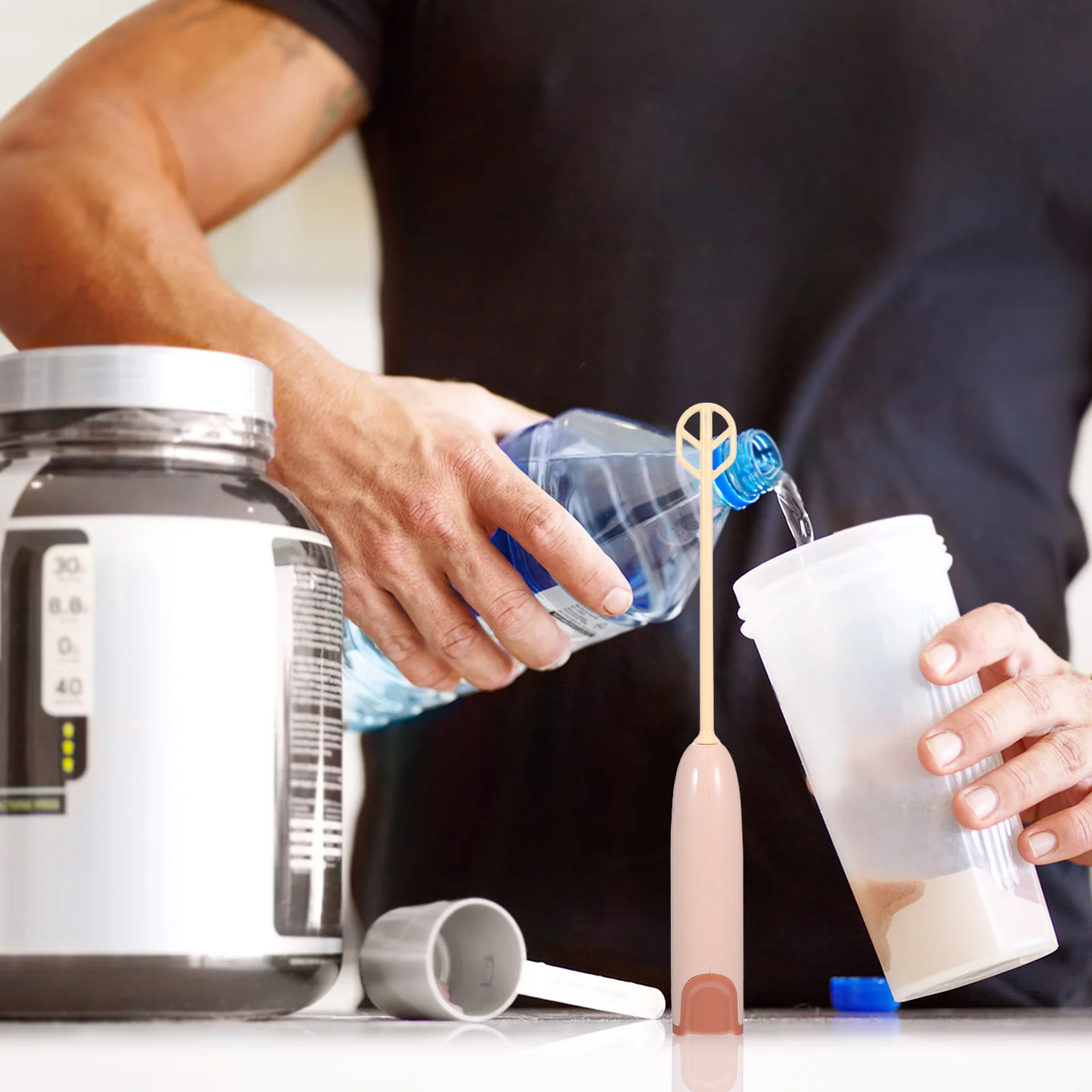 

1Set Multifunctional Handheld Mixer Electric Stirrer for Infant Formula Milk Powder Coffee Juice Drink Portable Compact with