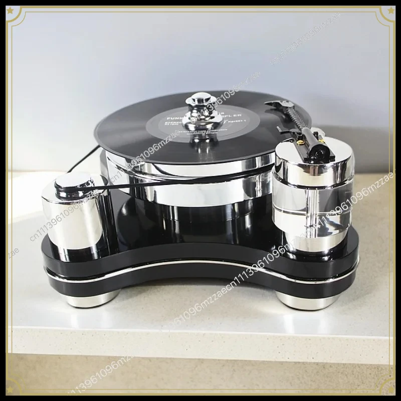 Stainless Steel Vinyl Record Model Ornament Retro Turntable Decoration for Room Hotel Clubhouse