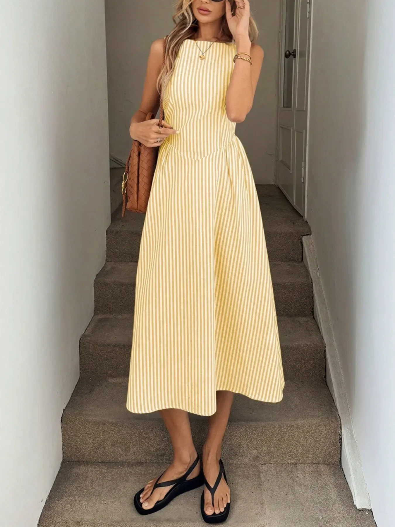 Neues Y2K Sommer-Urlaubskleid aus Leinen für Damen, ärmellos, vertikal gestreift, hohe Taille, A-Linie, Midi, lässiges Swing-Kleid mit Taschen – Detail 7
