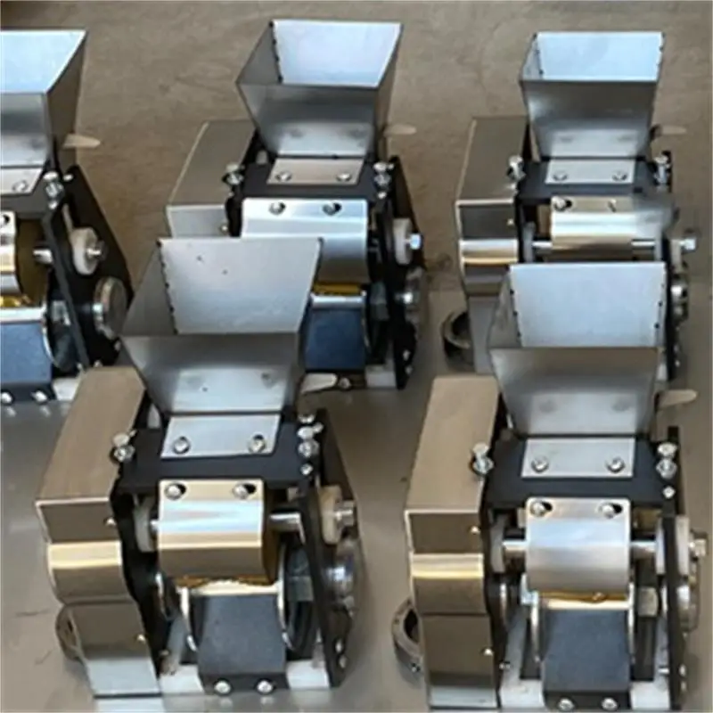 Commercial Kitchen Curry  Making Machine Automatic Samosa Small Dumpling Machine
