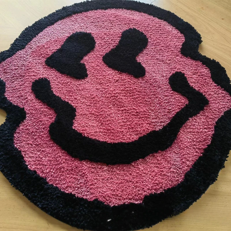 Smiley face carpet, pink hand-tufted floor mat, room decoration kawaii mat, punch pin carpet 러그