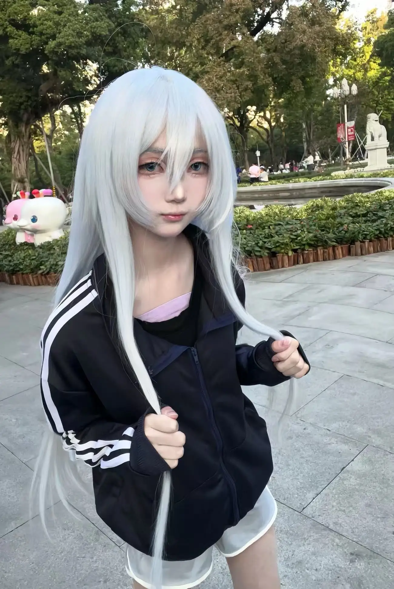 

Kanade Yoisaki Cosplay Costume | Anime Zip-Up Hoodie Cardigan