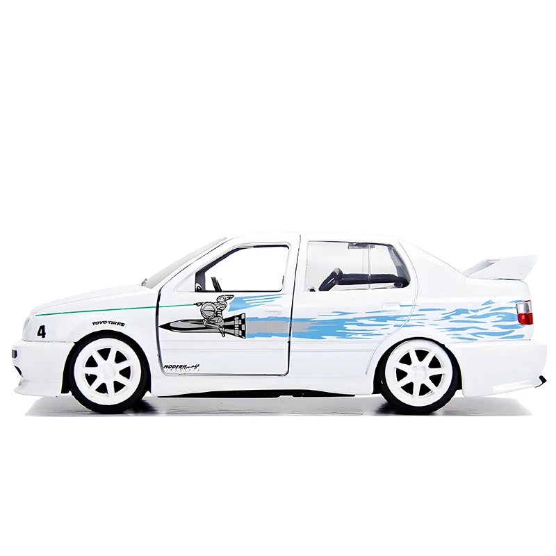 JADA 1:32 Jesse's JETTA Alloy Car Diecasts & Toy Vehicles Car Model Miniature Scale Model Car For Children