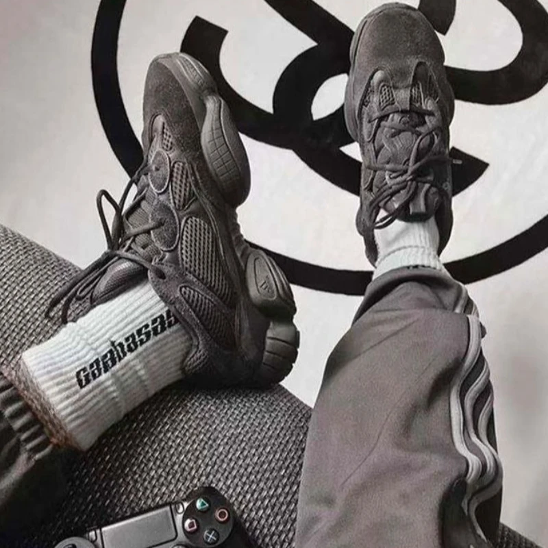 1/6 أزواج الربيع والخريف موضة جديدة نمط الأبجدية العصرية الرياضة الرجال الجوارب الطويلة امتصاص العرق وتنفس الرجال الجوارب #3