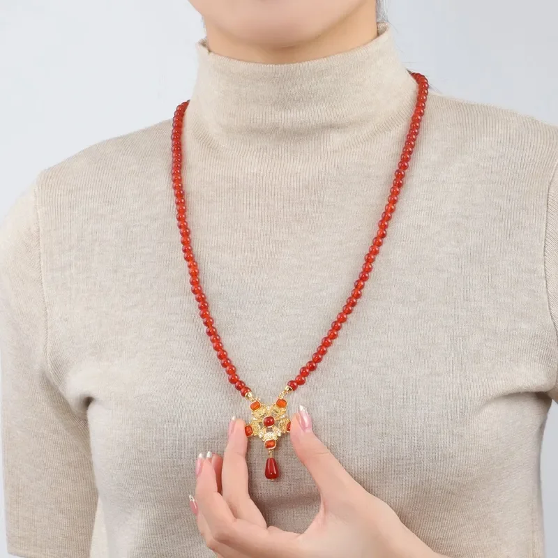 New Chinese retro natural agate beaded necklace temperament simple high-grade versatile beaded sweater chain