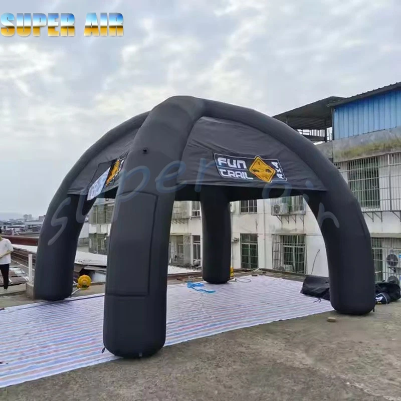 Logotipo personalizado con tienda de araña inflable negra de cuatro patas para comerciales