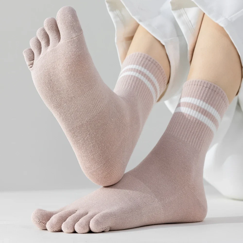 5 paia di calzini antiscivolo da donna sport Athletic Yoga Pilates Sock autunno primavera calzini a cinque dita da donna