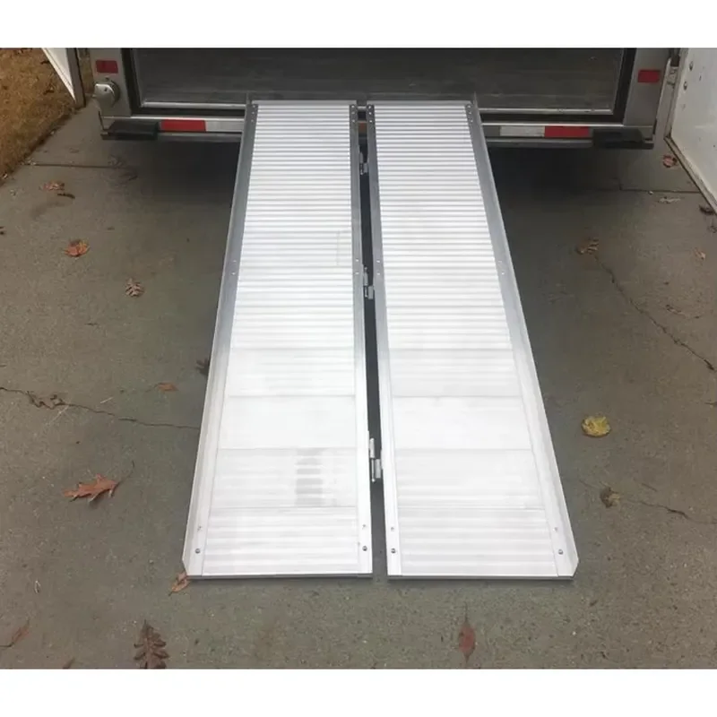 Awnlux Heavy Duty Aluminum Portable Trailer Truck Car Loading Ramp for Vehicles