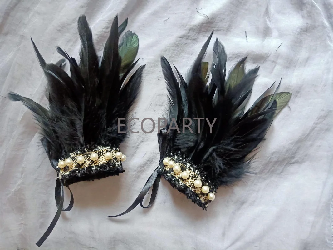 2PCS Lace Feather Wrist Cuffs Black Real Natural Dyed Rooster Feather Arm Warmers Party Cosplay Costume Accessory Feather Gloves