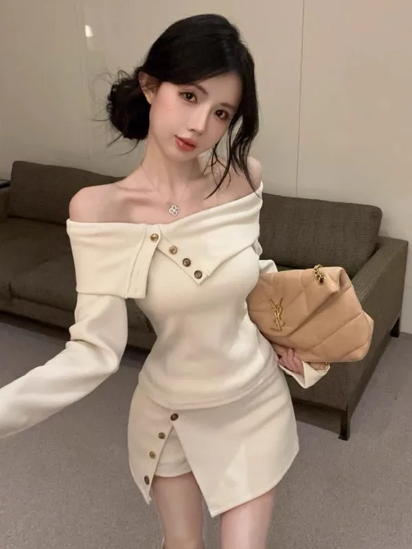 

Fashionable Two-Piece Set Irregular Hem T-Shirt And Split Skirt Pants Small Fragrance Style Autumn New Arrival Women's Clothing