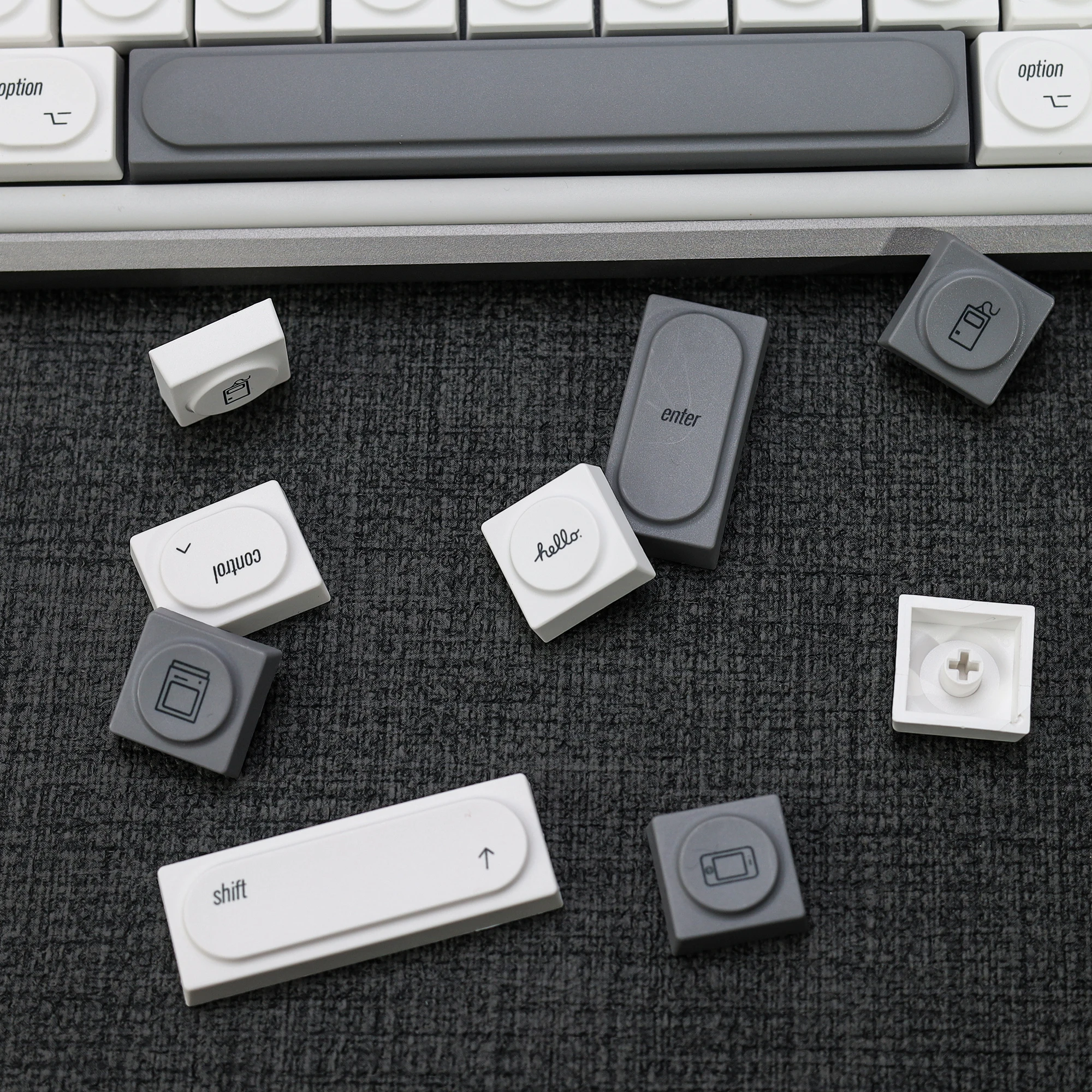 KBDiy 137 Keys MAC Style Doys - đánh giá và giá Retro Gaming Mac