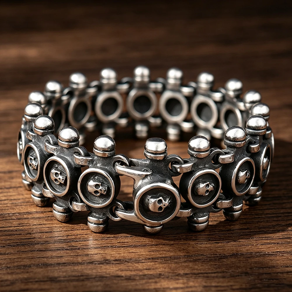 Gothic Skull Ring - สร้อยข้อมือรูปหัวกะโหลก สไตล์วินเทจ พังก์ ไบค์เกอร์ กอธิค ฮาโลวีน