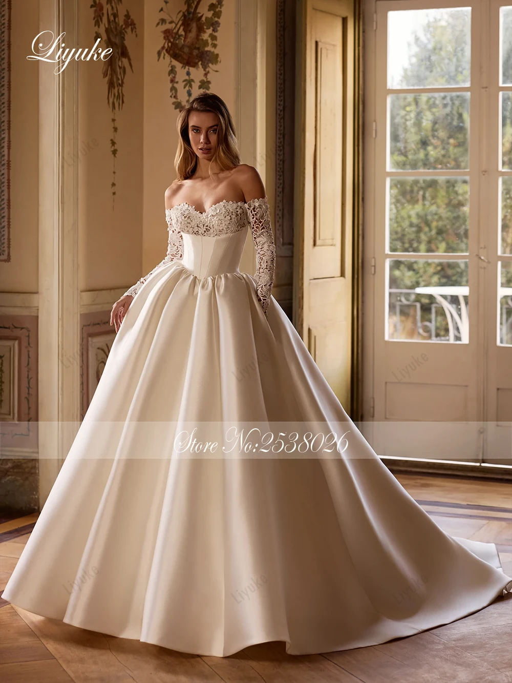 Liyuke Custom Made Luxury Satin Puffy Ball Gown Wedding Dresses With Sweetheart Lace Full Sleeves Princess Bridal Dress