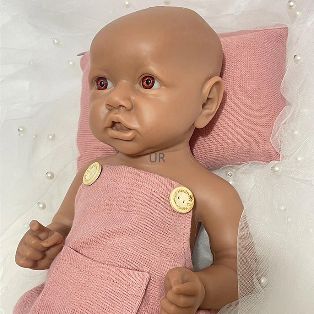 18형 풀 소프트 실리콘 재생 인형 가중 세탁 가능한 블랙 피부 신생 소녀 Soild Lifelike Bebe 아기 크리스마스 선물