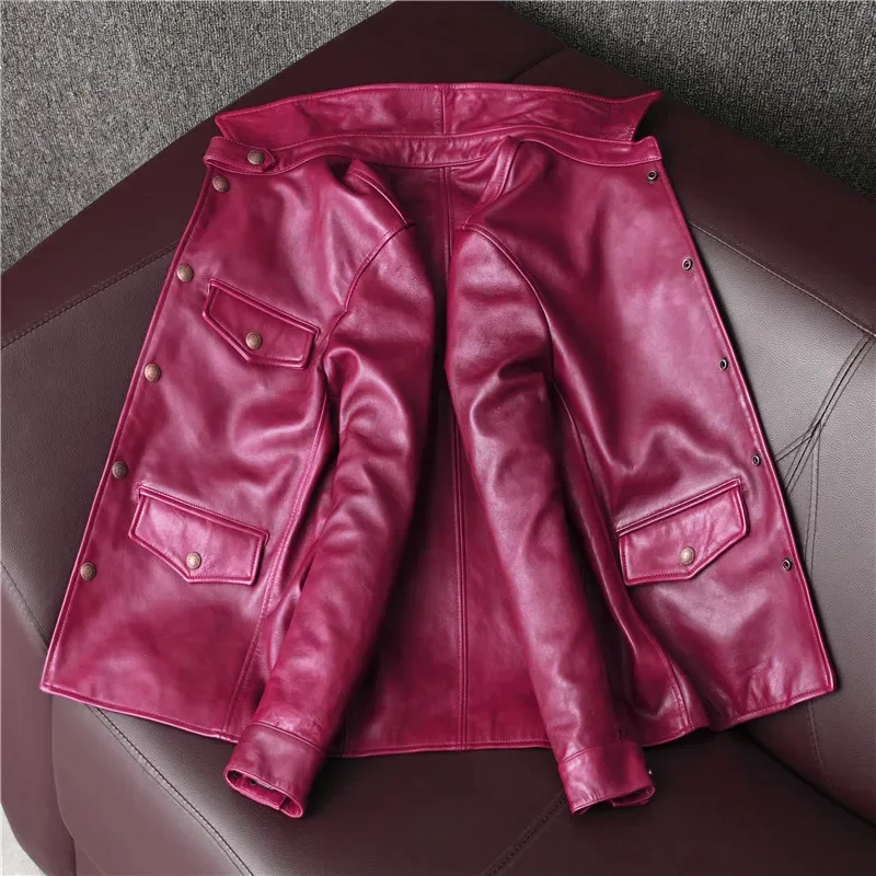 Tienda Best. Chaqueta de cuero genuino estilo frenillo informal clásico. Abrigo rojo vino de piel de oveja curtida. Tela central de té de calidad