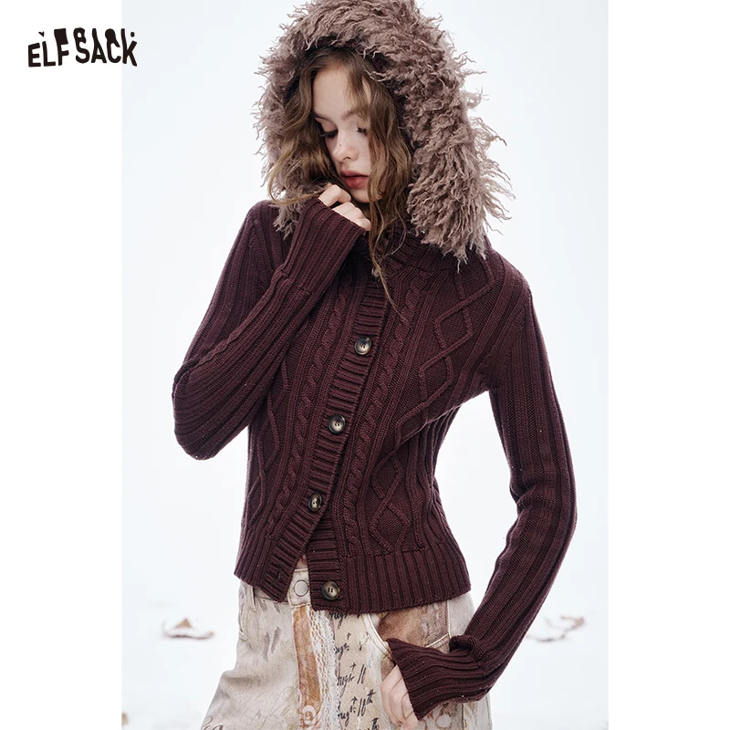 

ELFSACK 2025, зимние новые поступления Y2K, милый облегающий укороченный плюшевый свитер с капюшоном и пуговицами для женщин