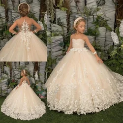 Blumenmädchenkleider Stilvolles Kind Spitze Blumenapplikationen Langarm für Hochzeit Geburtstag Ballkleid Erstkommunion Kleid