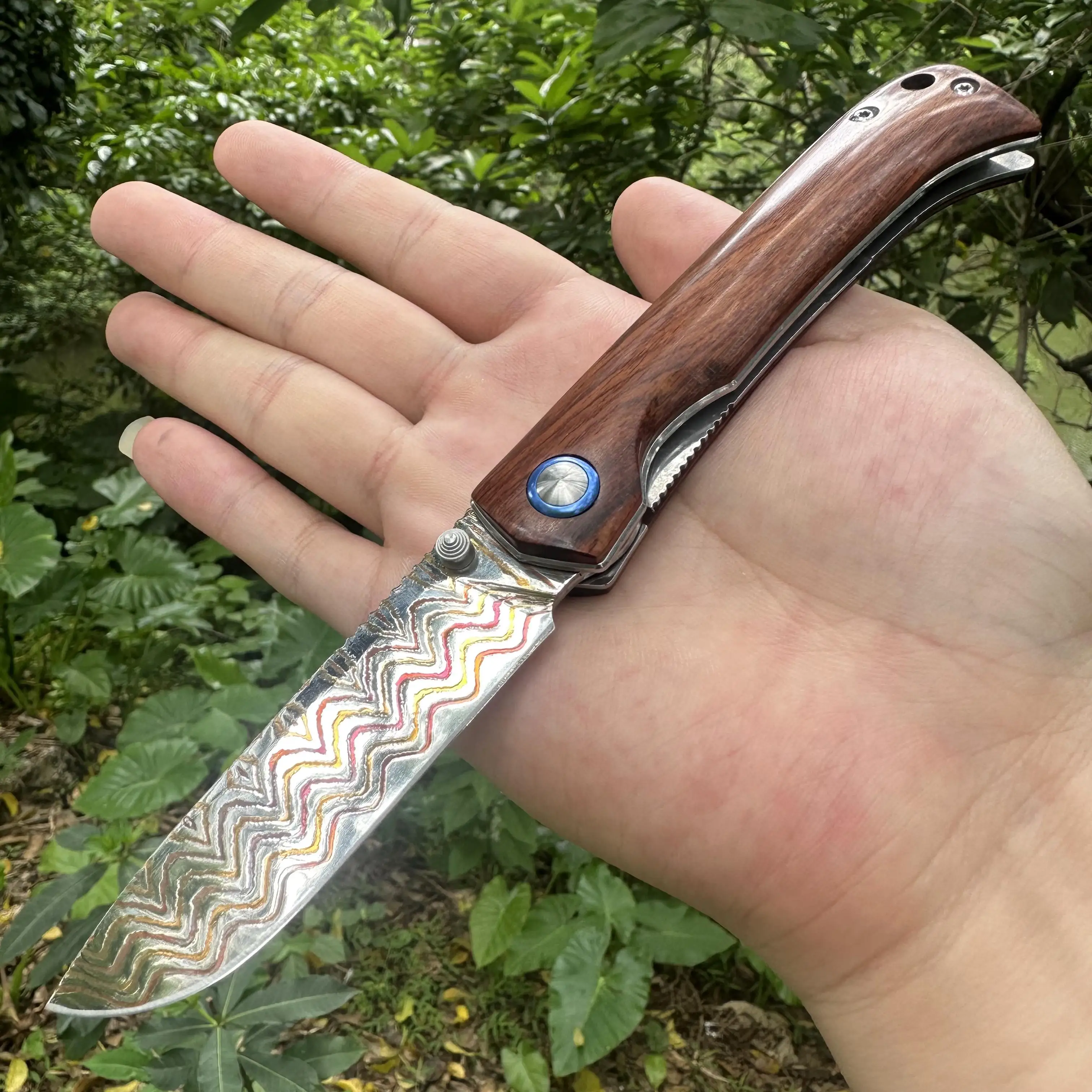 

Topwell Master Handmade Folding Knife Perfect Quality 167Layers Copper Damascus Steel Blade Serpentine Wood Handle EDC Outdoor