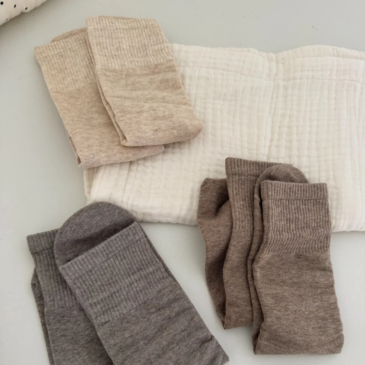 Solid Cotton Breathable MiddleTube Stacking Socks for Women Simple Korean Fashion Casual Soft Socks Autumn Comfortable Sock