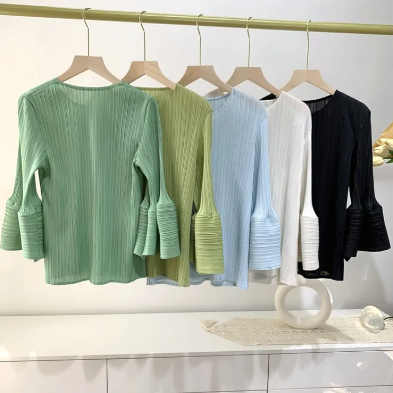 

Miyake T-shirt Women's Summer Pleated Tops Lantern Sleeves Simple Loose Large Size with Stretch Casual Woman Clothes Polyester