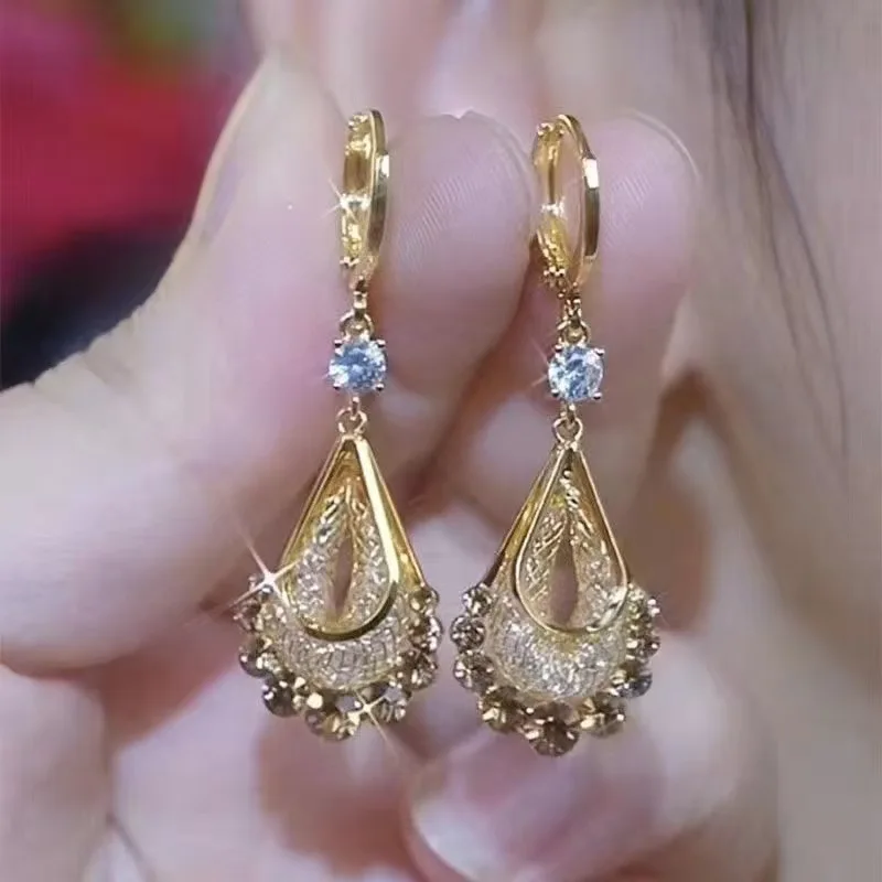 A Pair Purple Water Drop Crystal Long Tassel Earrings for Women Fashion Light Luxury Pendant Earrings Wedding Party Jewelry Gift