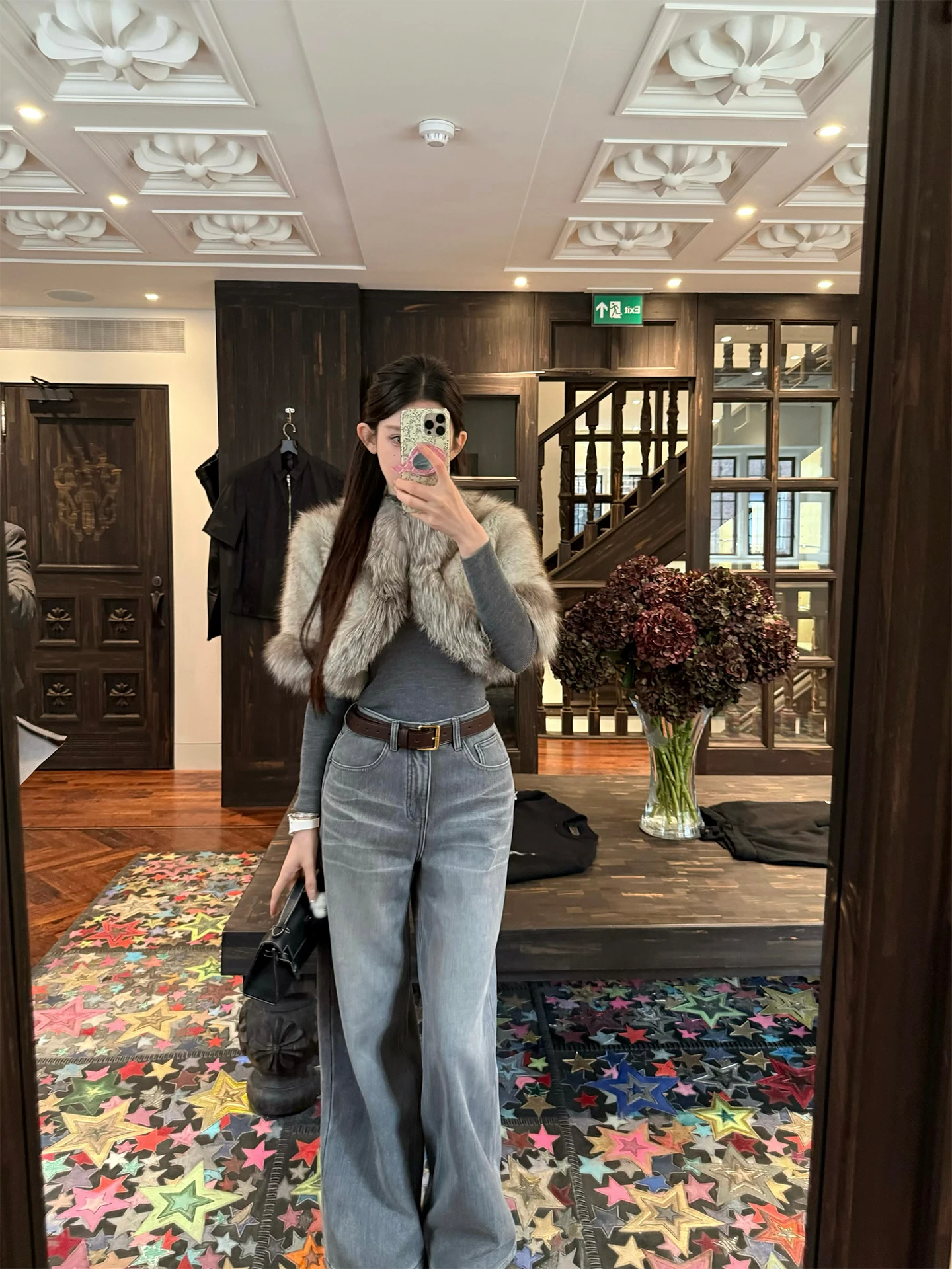 

Good Morning Fan Fan Private Collection: Серия Jennie Out of Circle, легкие джинсы, зимние прямые джинсы.