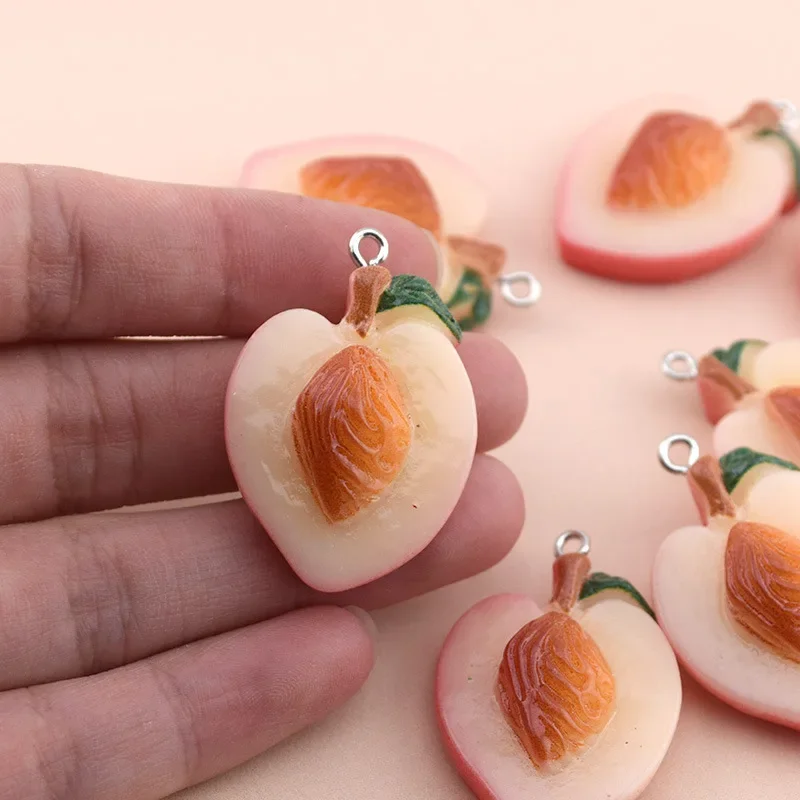 10Pcs Fashion Cute Peach Fruit Charms simulazione ciondolo in resina di pesca per portachiavi collana orecchini bracciale gioielli fai da te