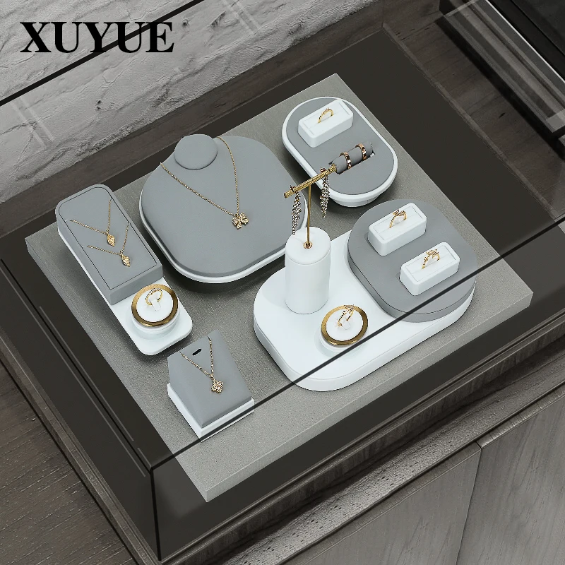 

Luxury jewelry display props, necklaces, rings, earrings display rack, jewelry counter display props, jewelry display rack