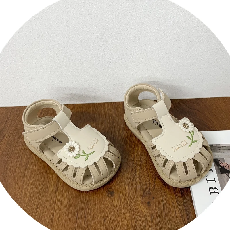 Children's Comfortable Summer Sandals With Cute Embroidered Flower Closed Toe Strap Toddler Shoes For Little Princess