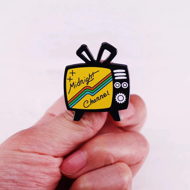 A2376 Cartoon Midnight Channel Game Brooches for Clothing Lapel Pins for Backpack Enamel Pins Badges Jewelry Accessories Gifts