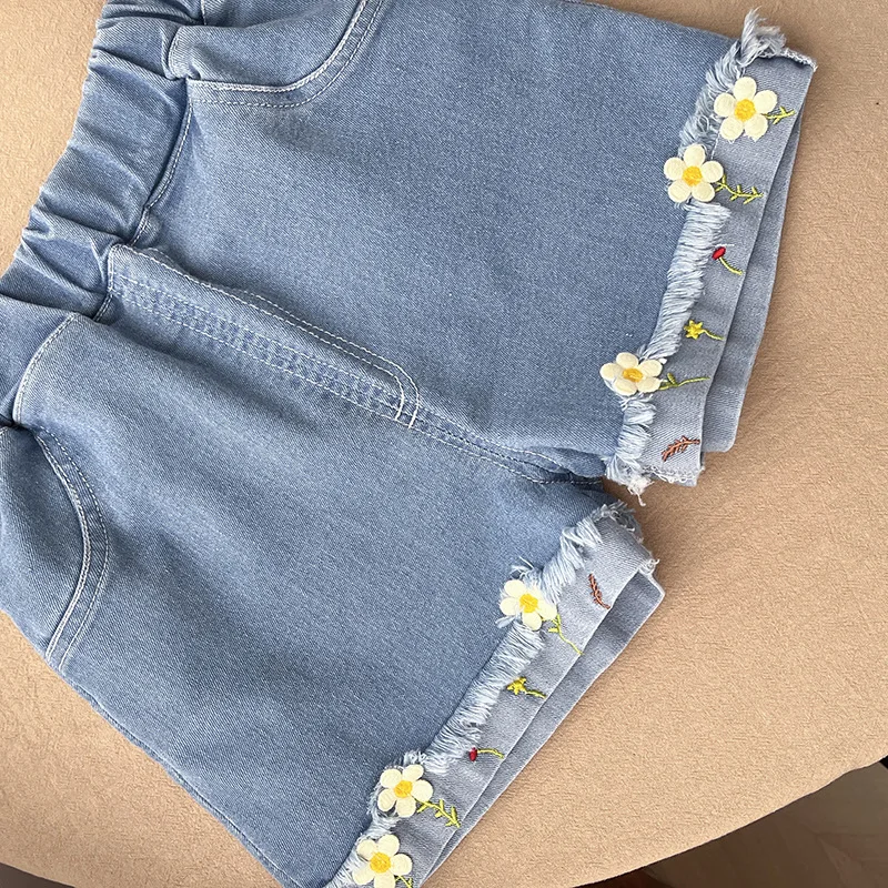 1-6Y Korean Style Kid\'s Shorts Summer Brief Jeans Girls Flower Embroidery Denim Loose Girl\'s Shorts