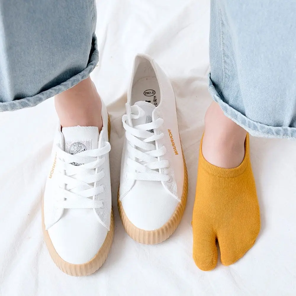 Casual Two-Toed Split Cotton Socks Couple Sandal Socks Split-toe Socks Silicone Non-slip Low Top Summer Thin Socks New Fashion image 5