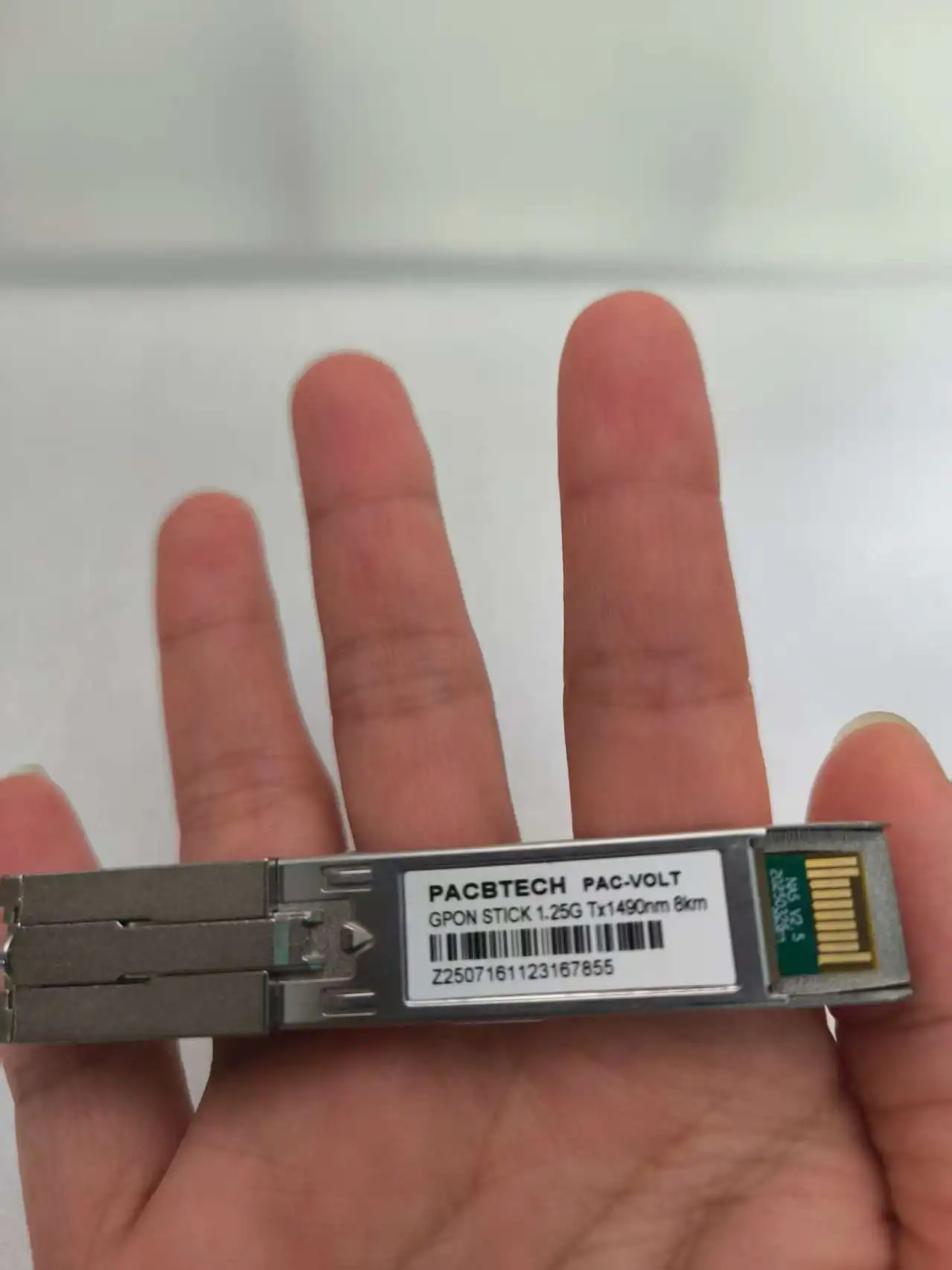 

Мини GPON OLT STICK с одним портом GPON и 2 портами GE Uplink, портативное оптоволоконное оборудование для FTTH