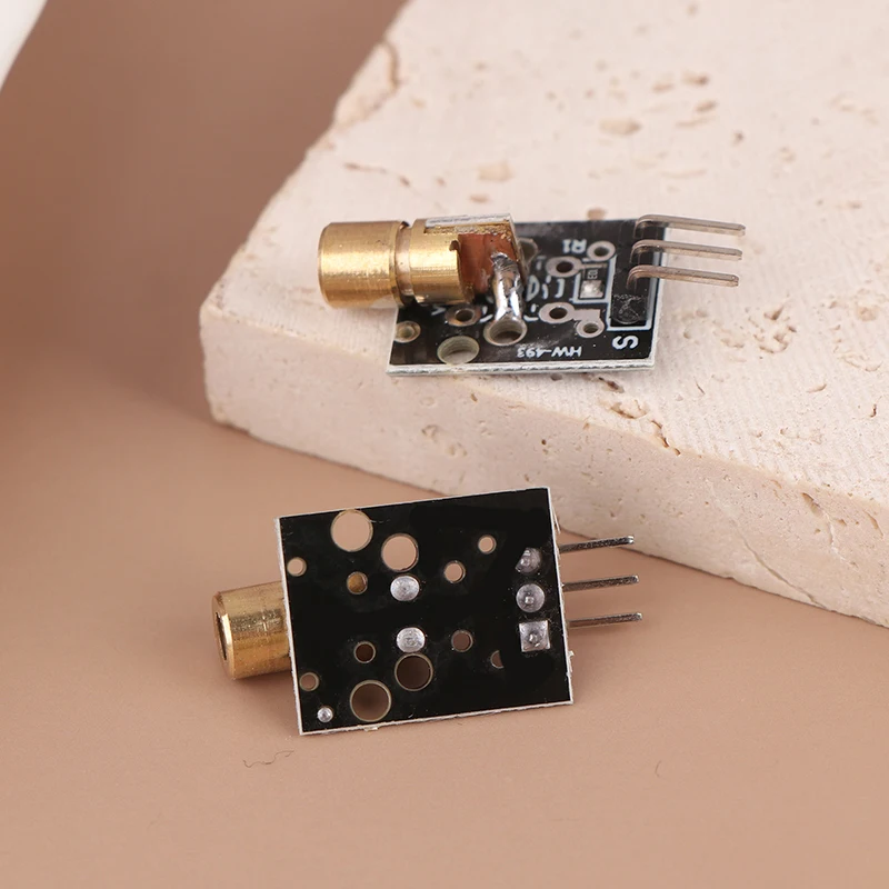2 قطعة وحدة استشعار رئيس الليزر الجديدة KY-008 3pin 650nm الارسال الليزر الأحمر نقطة ديود النحاس رئيس وحدة GOHJMY