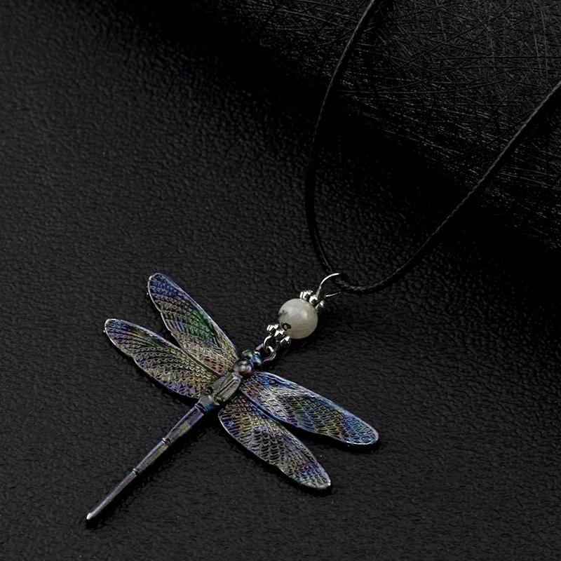 Woman Dragonfly Necklace Vintage Animal Pendant Necklaces Long Adjustable Sweater Chain Couple Jewelry Gifts Wholesale