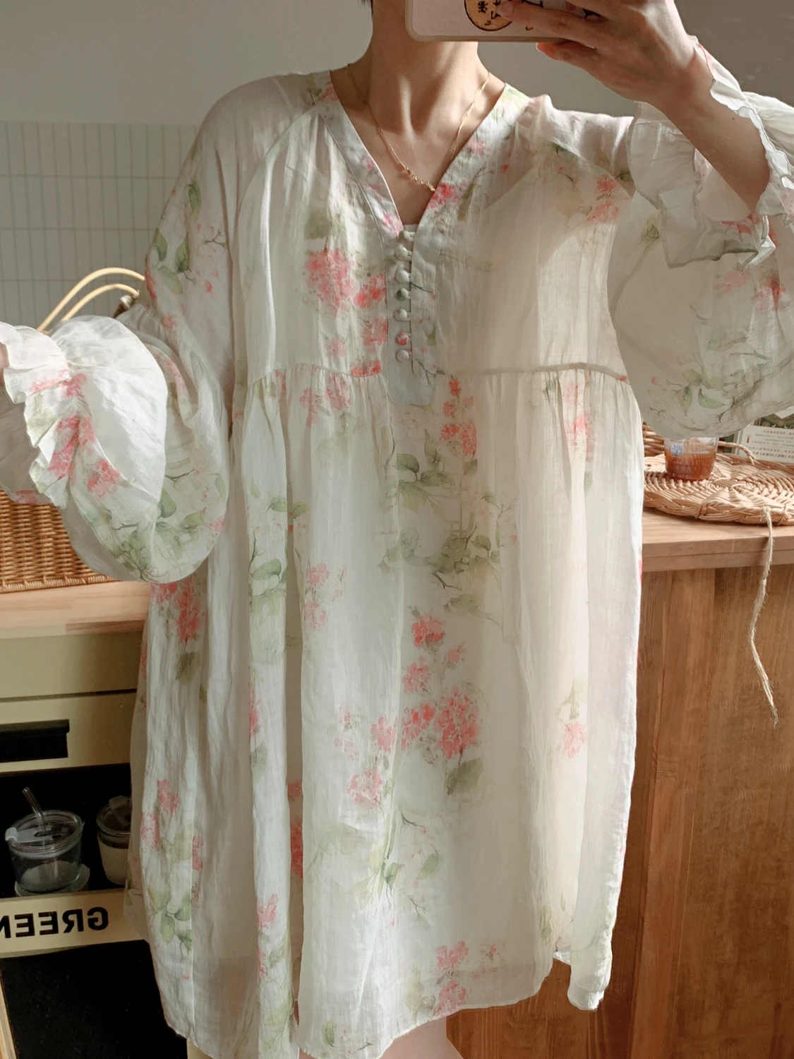 

TIYIHAILEY весна-лето топы рами женские футболки с длинными рукавами-фонариками тонкие рубашки с принтом свободные комплект из 2 предметов с внутренней одеждой новый v-образный вырез