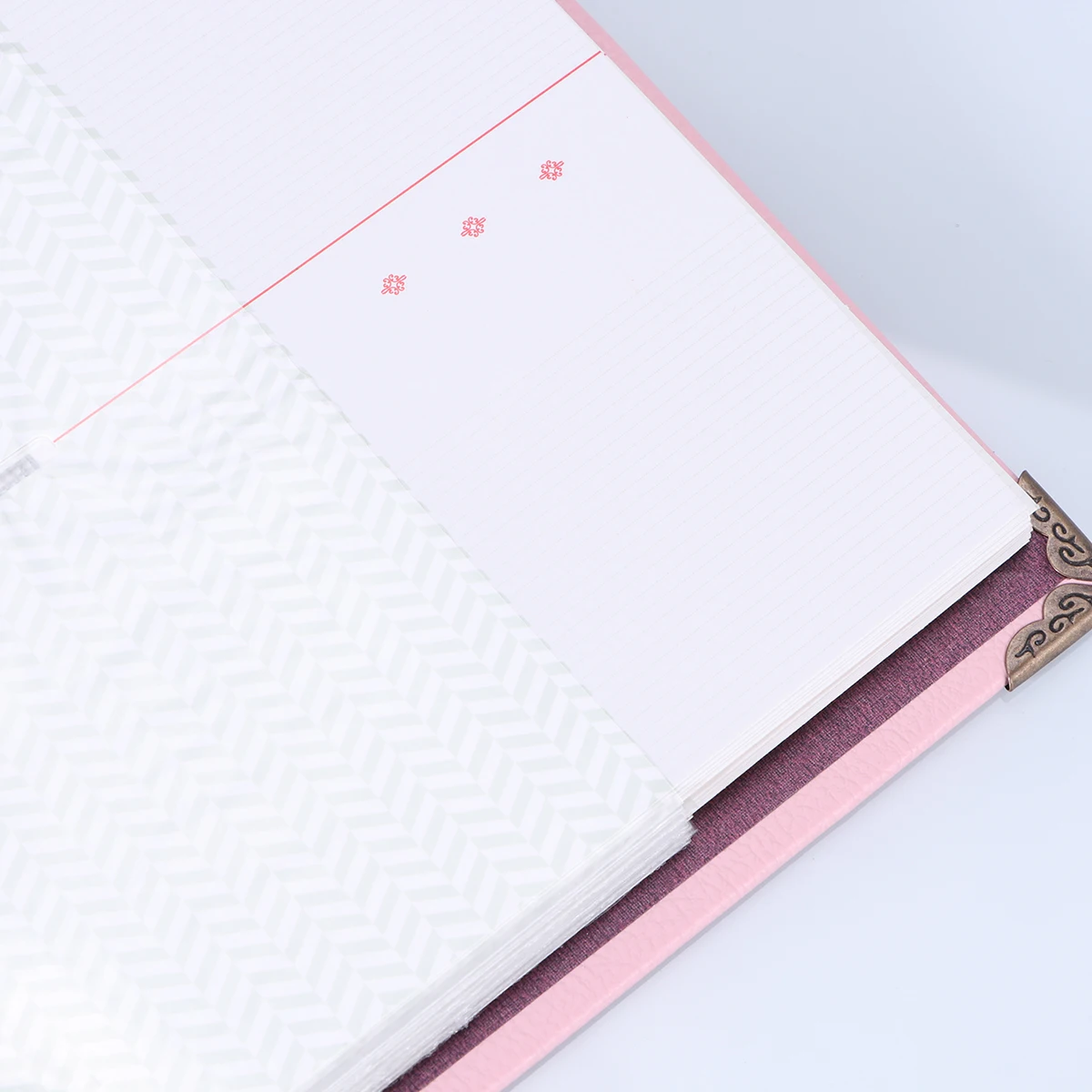 1Pcs Exquisite Details Ticket Collection Book Receipt Organizer Protect Photos from Damage and Loss Pink Ticket Collection Book