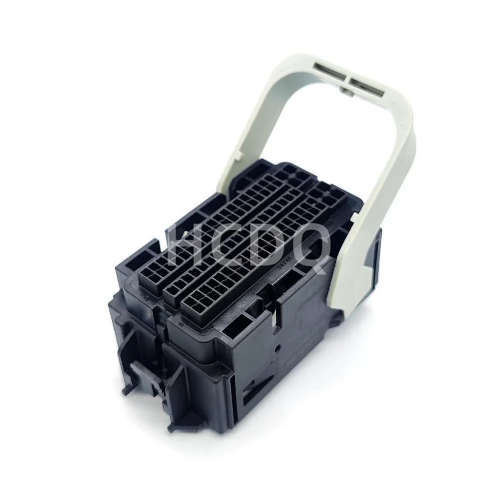 Supply of CU5T-14A464-ED-151 34746-1152 original and genuine automotive fuse box computer wiring harness connector housing parts